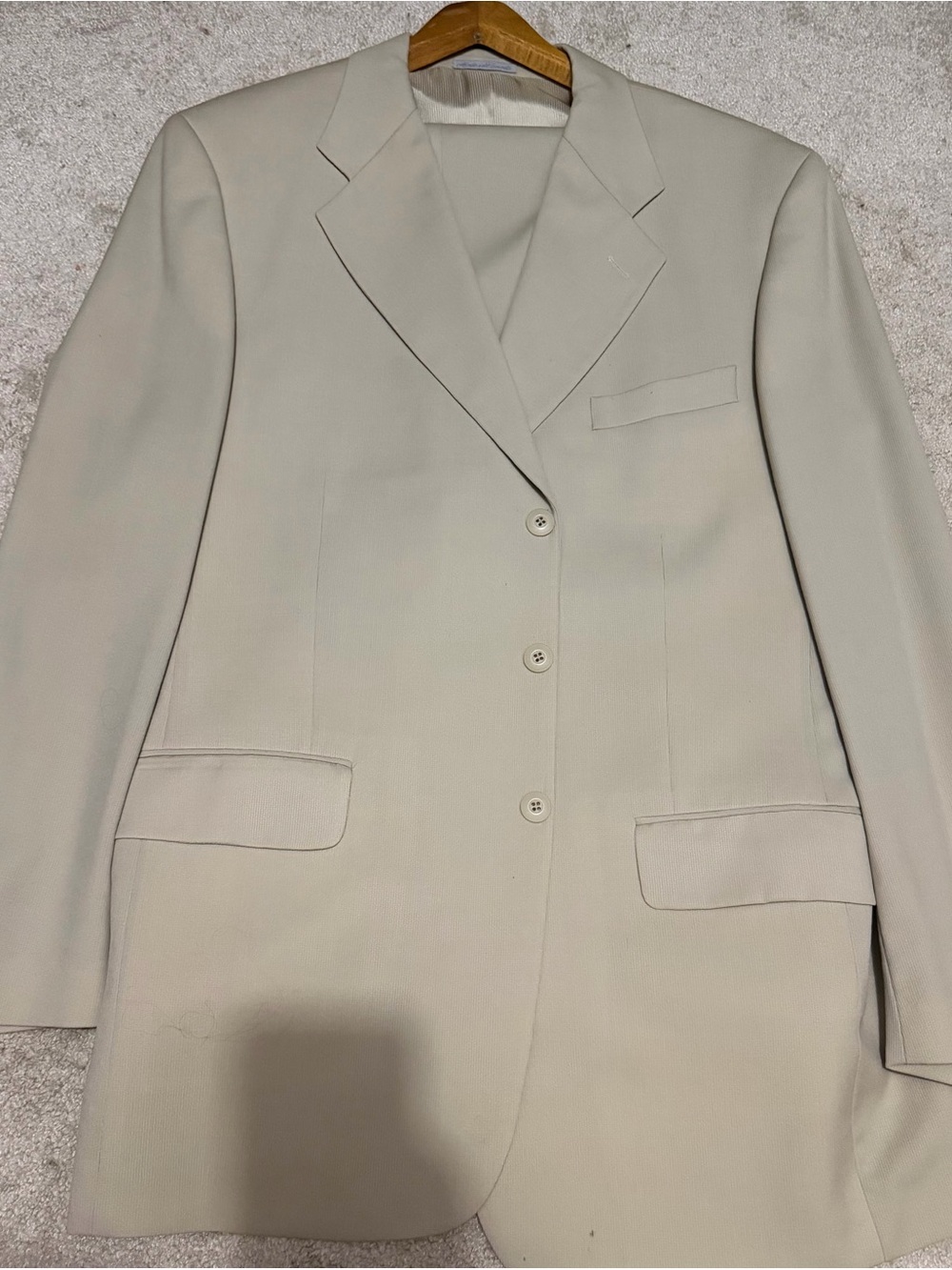 Bachrach Men’s Cream Single-Breasted Blazer and Pant Suit Set- NWOT